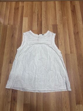 White Sleeveless Linen Tank Top